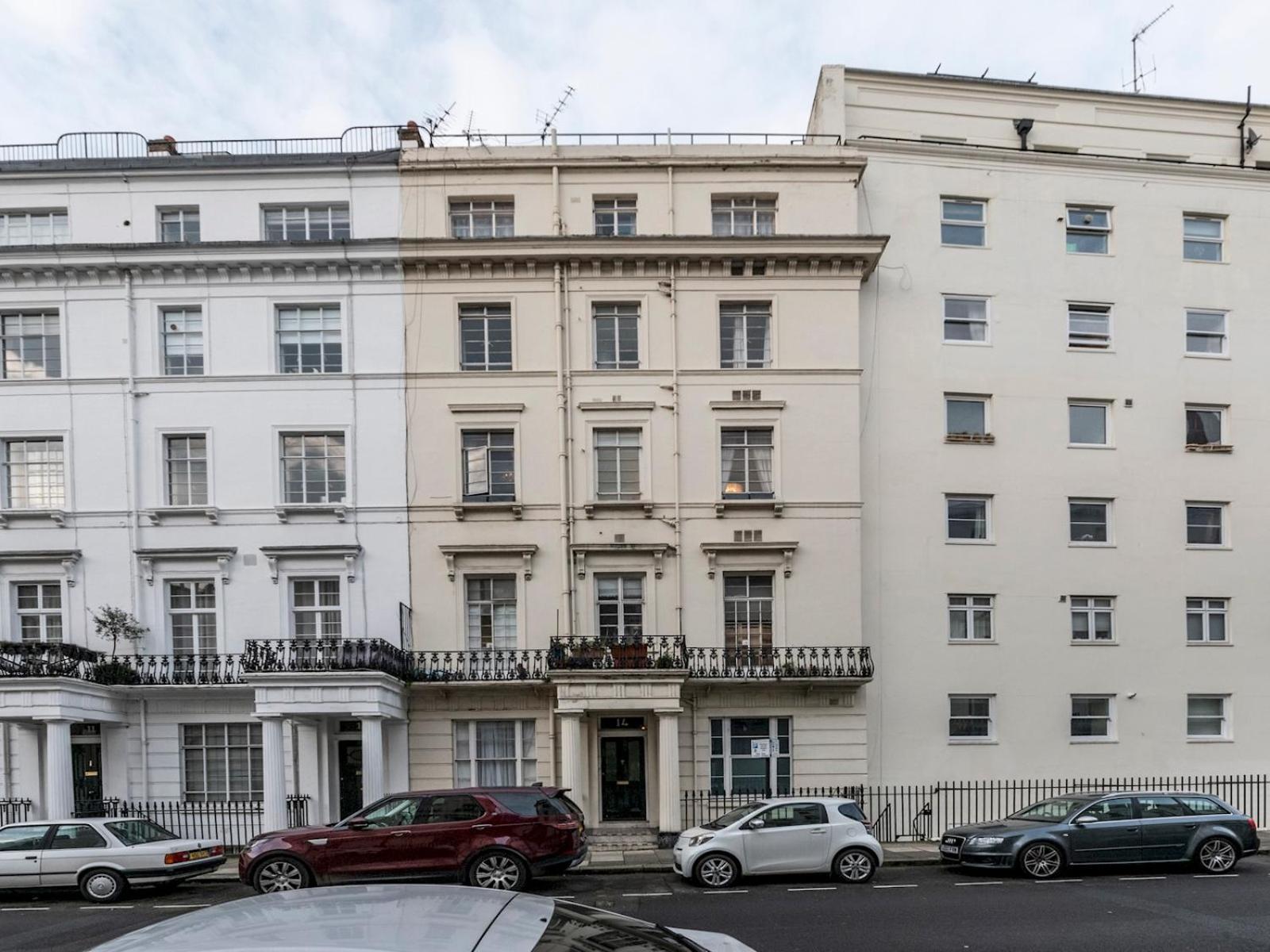 Pass The Keys Luxurious 2-bedroom Flat In Hyde Park * Londra