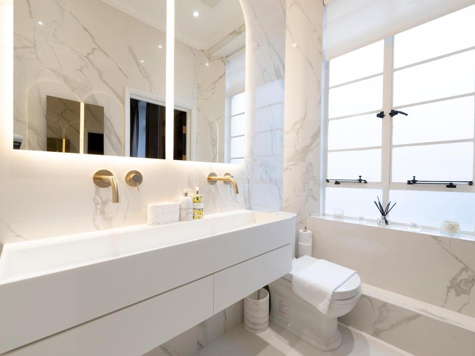 Appartamento Pass The Keys Luxurious 2-bedroom Flat In Hyde Park *
