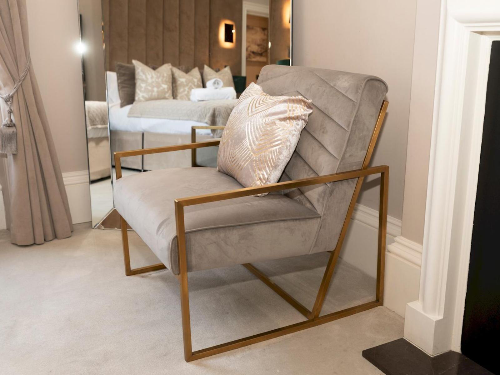 Pass The Keys Luxurious 2-bedroom Flat In Hyde Park