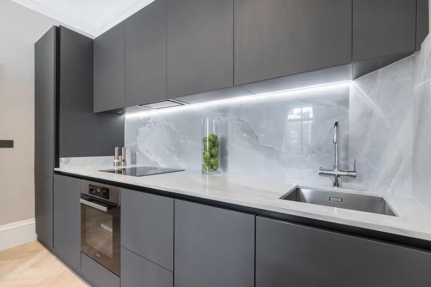Appartamento Pass The Keys Luxurious 2-bedroom Flat In Hyde Park