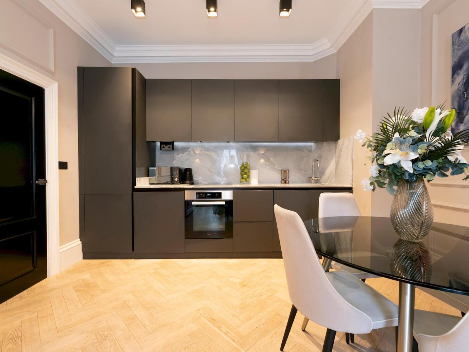 Appartamento Pass The Keys Luxurious 2-bedroom Flat In Hyde Park