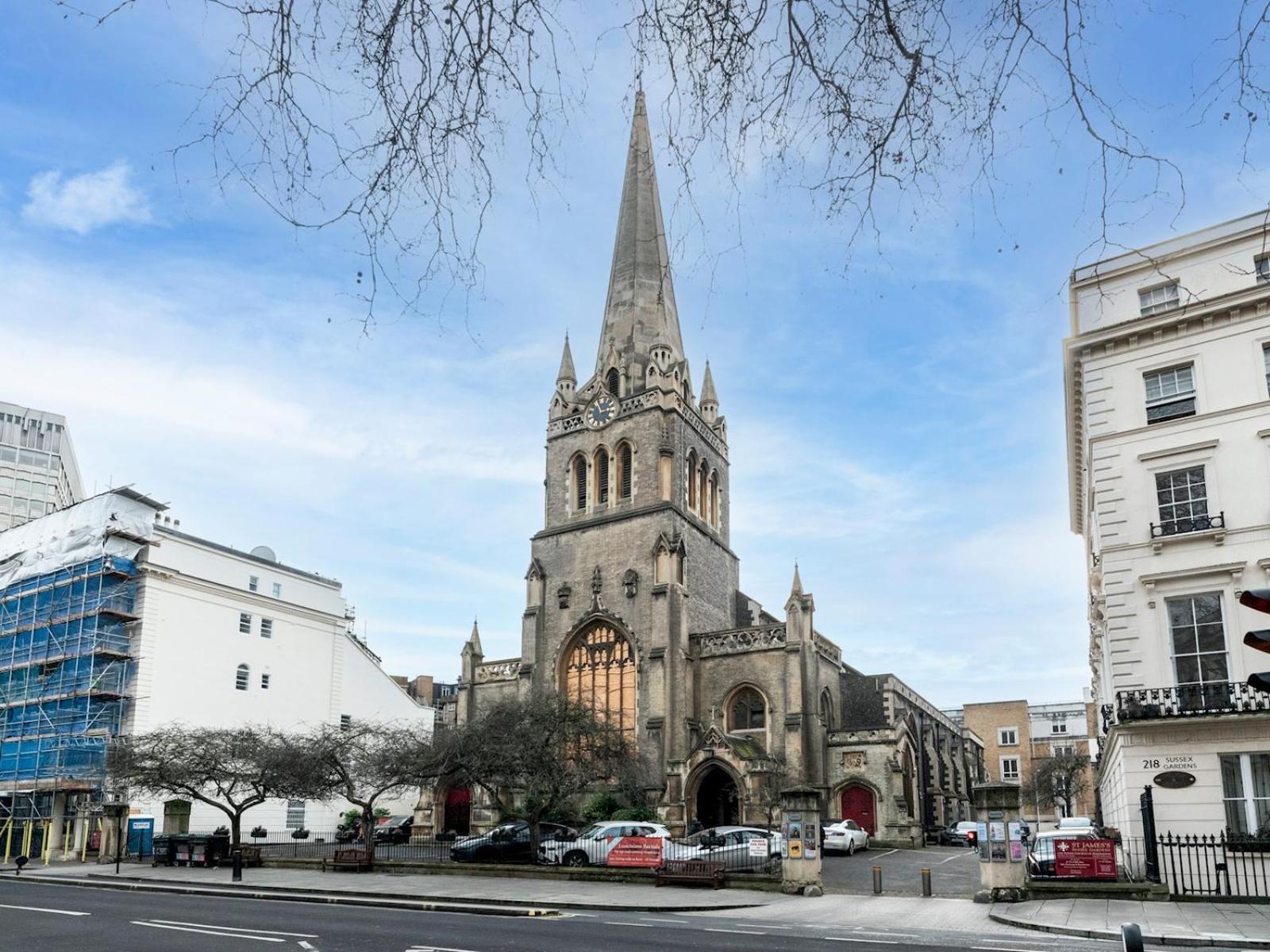 Pass The Keys Luxurious 2-bedroom Flat In Hyde Park * Londra